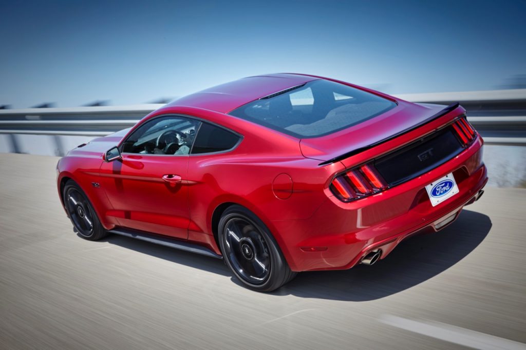 2016 Ford Mustang Fastback GT with Black Package Exterior 02