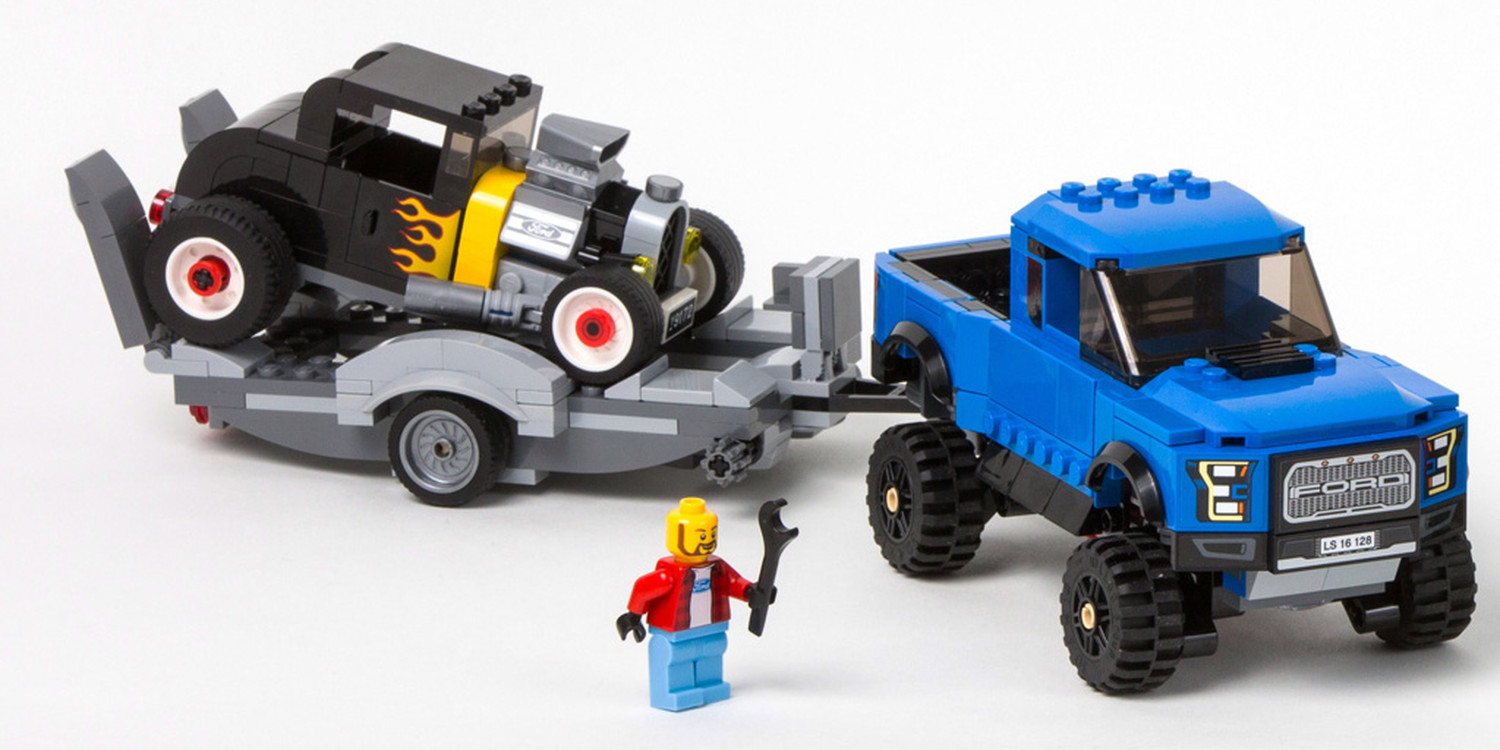 LEGO-Ford-F-150-Raptor-with-trailer.jpg