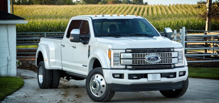 Chevrolet Working On Ford F 450 Compeor Authority 2017 Ford F 450 Super Duty Platinum