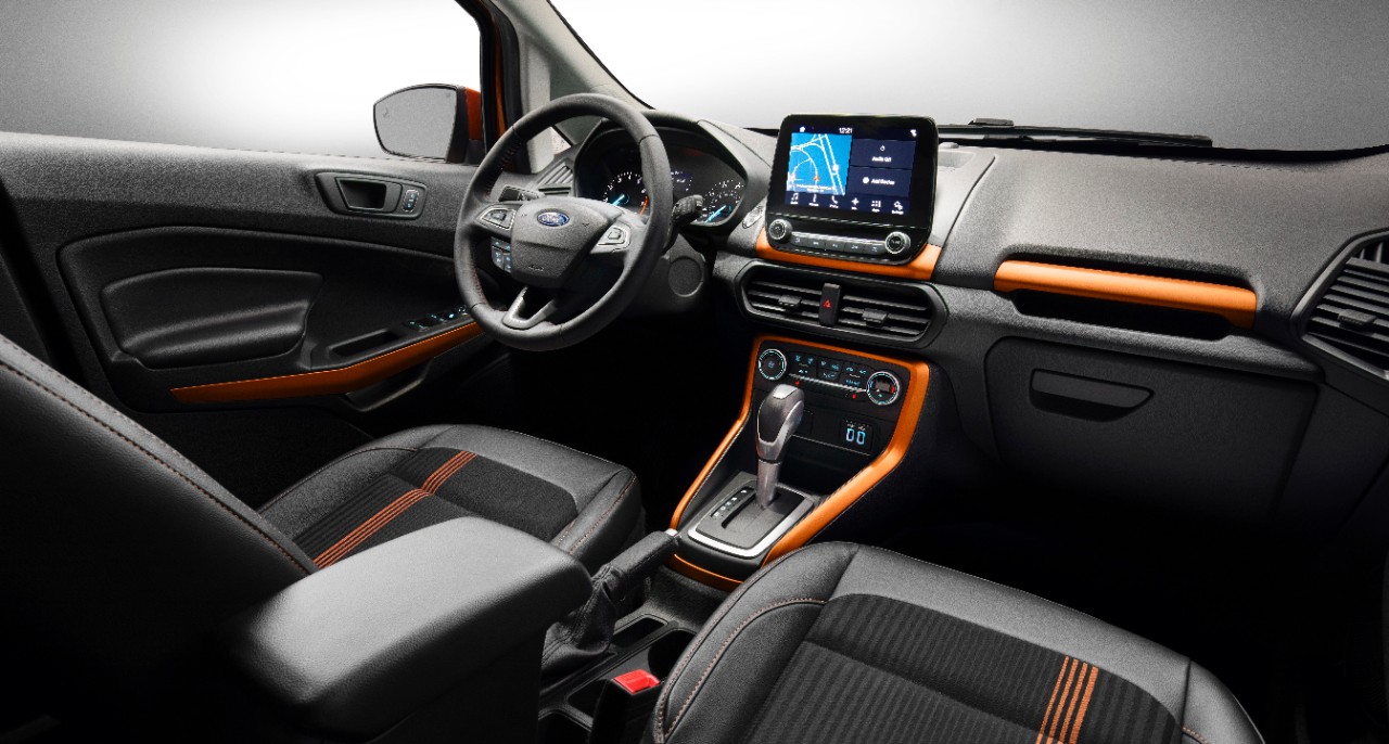 2018 Ford EcoSport interior 002
