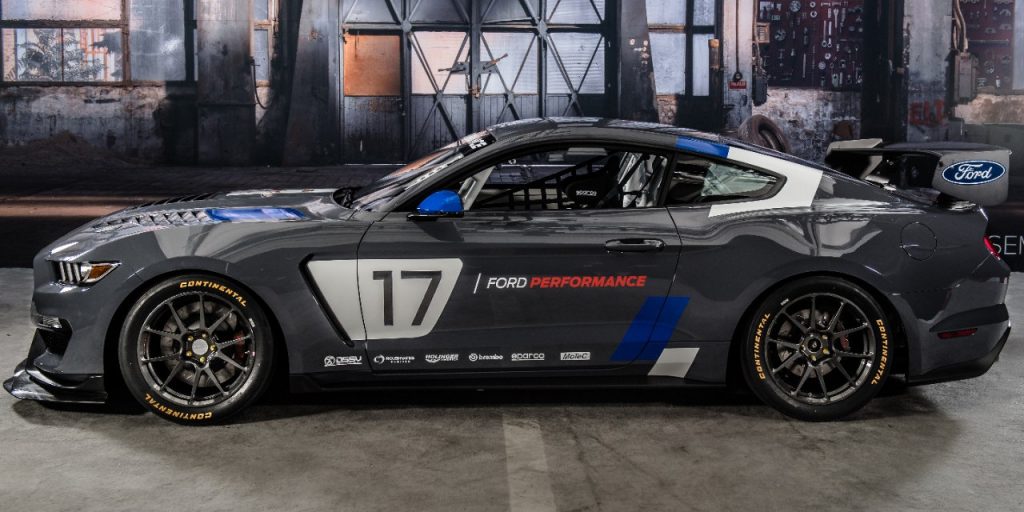 Ford Mustang GT4 racecar - side