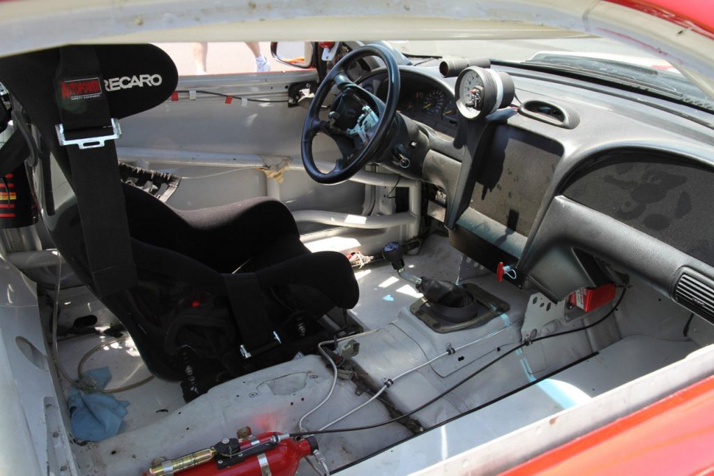 1995 Ford SVT Mustang Cobra R - interior