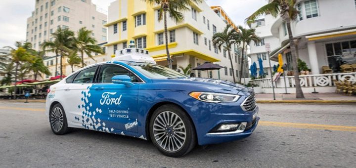 Ford self-driving delivery vehicle in Miami