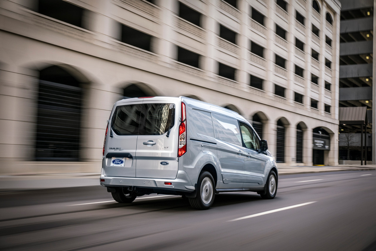 2019 ford transit connect xlt cargo van price