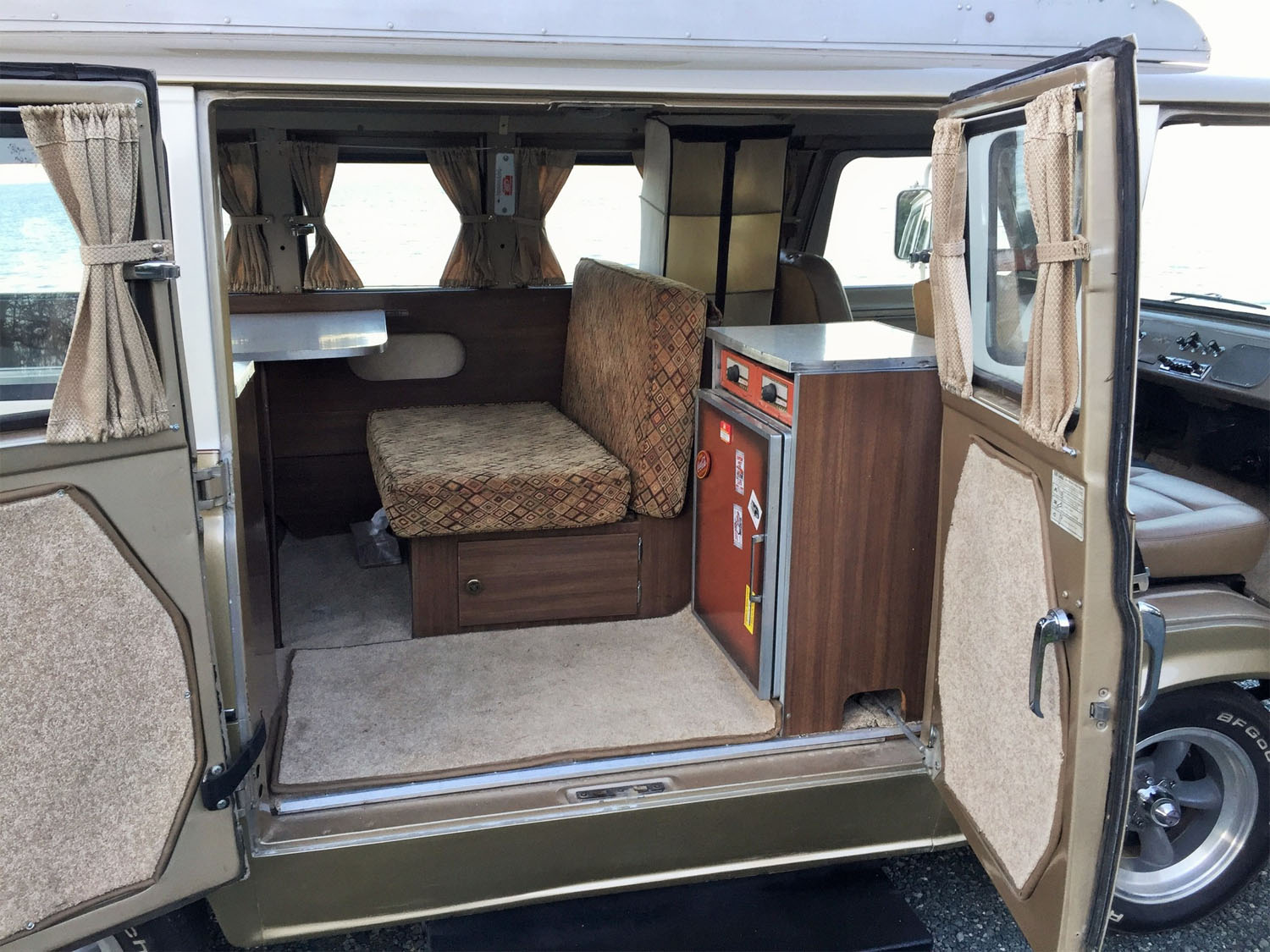 Retro 1965 Ford Econoline Travel Wagon Camper For Sale