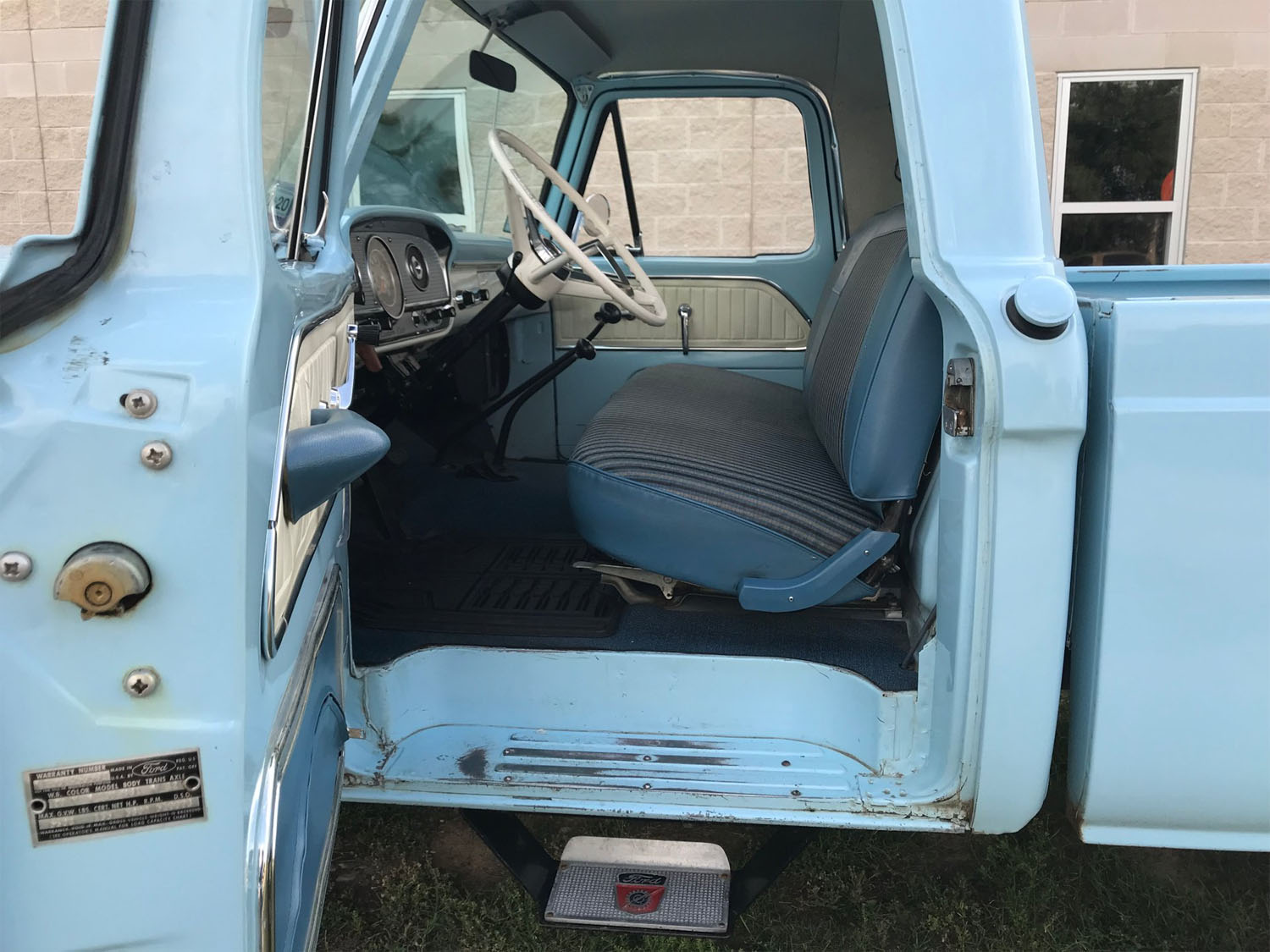 1967 ford f100 custom interior