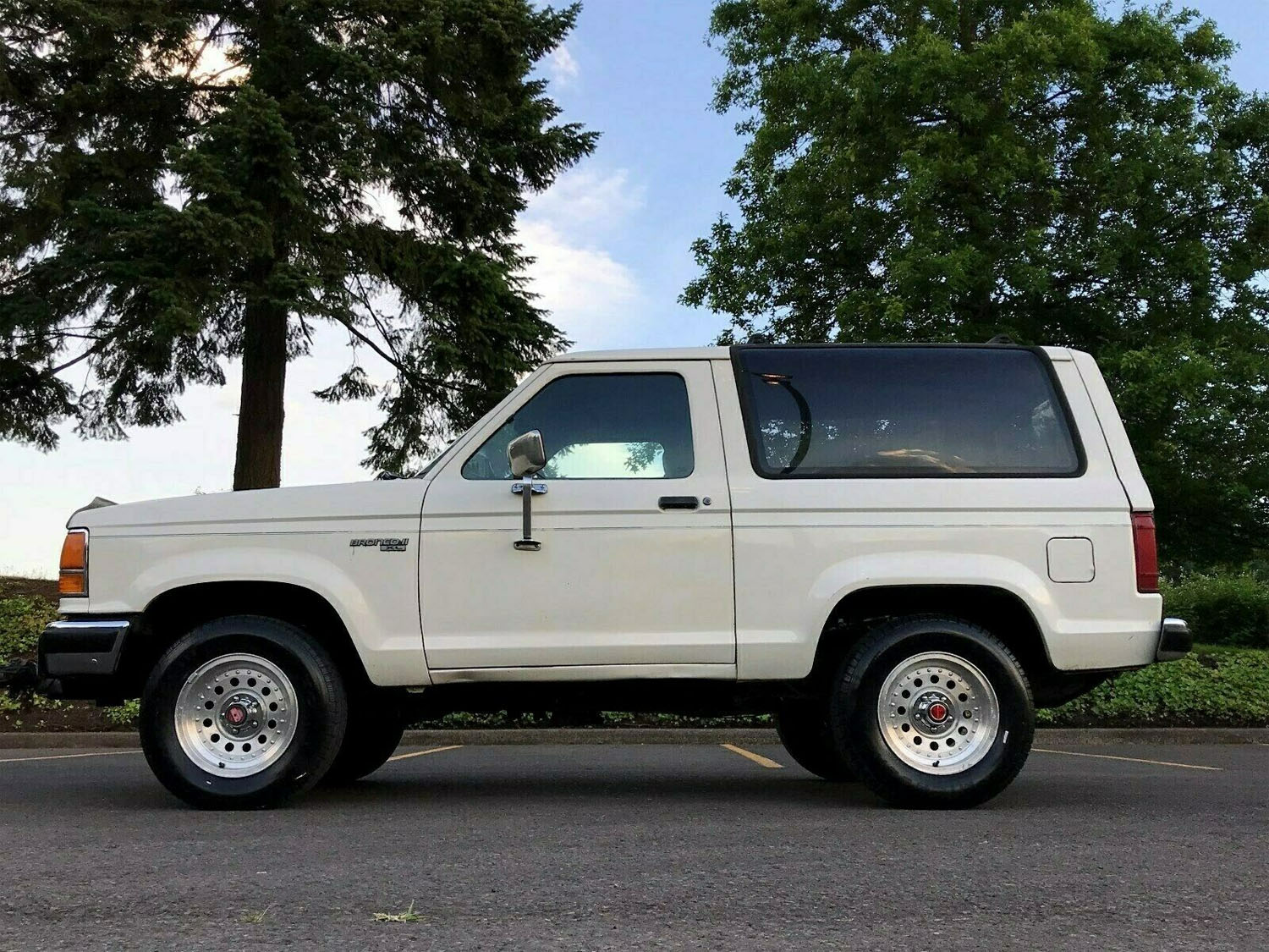 1989 Ford Bronco Ii Xl With Under 60k Miles