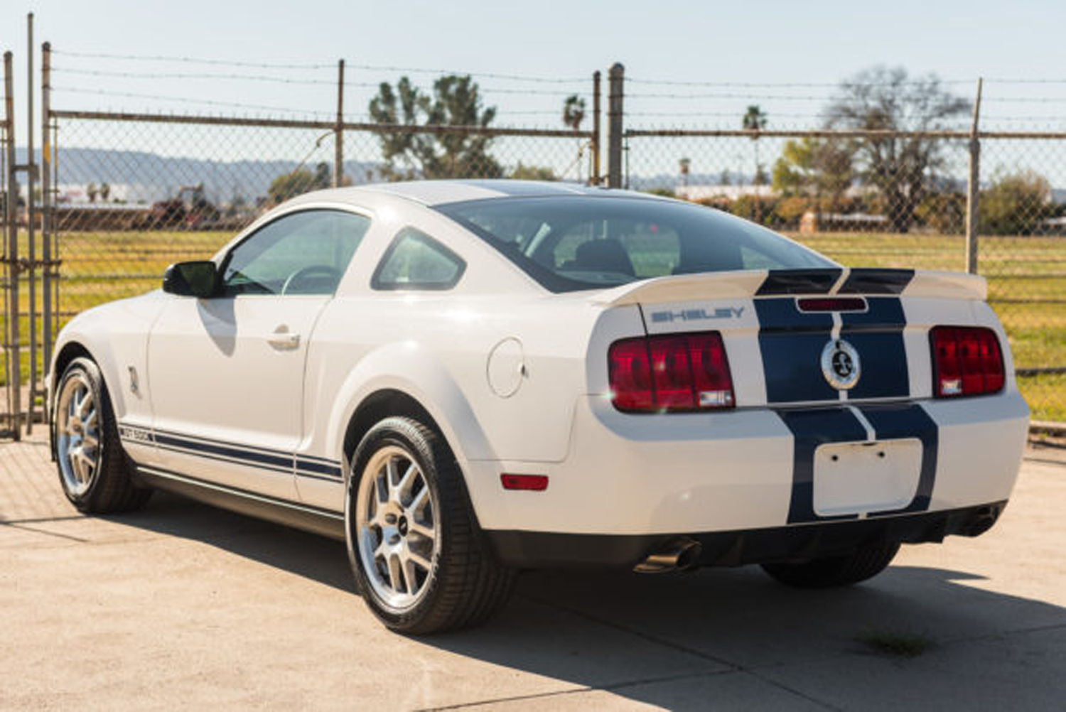2007 Ford Mustang Shelby Gt500 Has Under 1 000 Miles