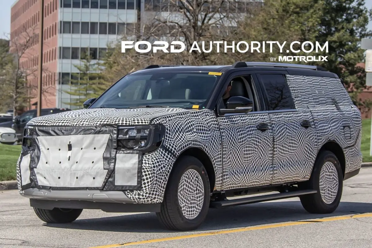 2025 Ford Expedition Features F 150 Explorer Touches Pics