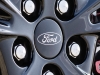 2019-ford-edge-exterior-007-wheel-with-ford-logo-on-center-cap