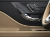 2020-lincoln-corsair-interior-010-door-panel-insert-and-door-handle-and-memory-seat