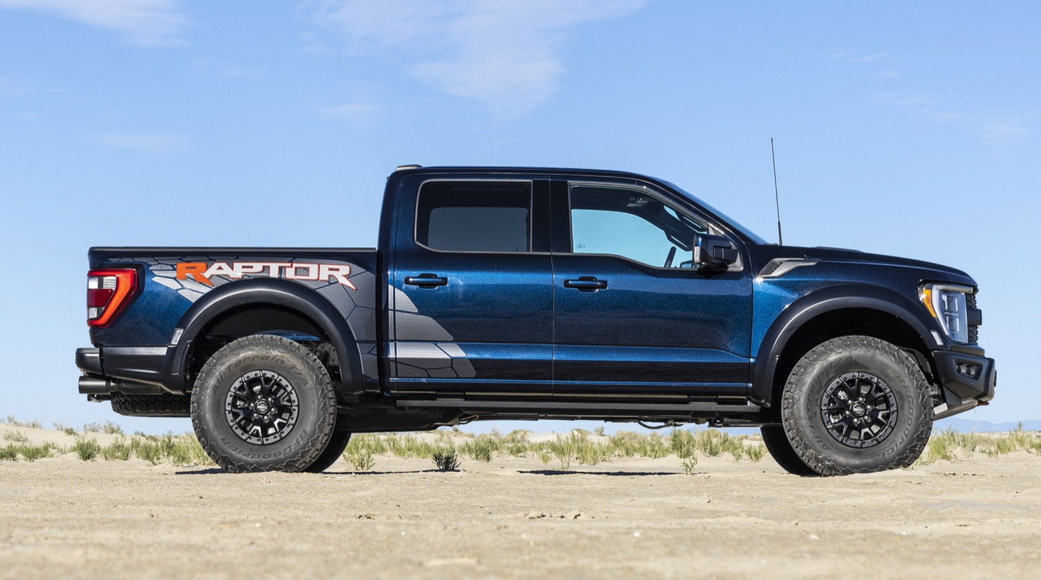2023 Ford F 150 Raptor R In Oxford White Real World Photo Gallery