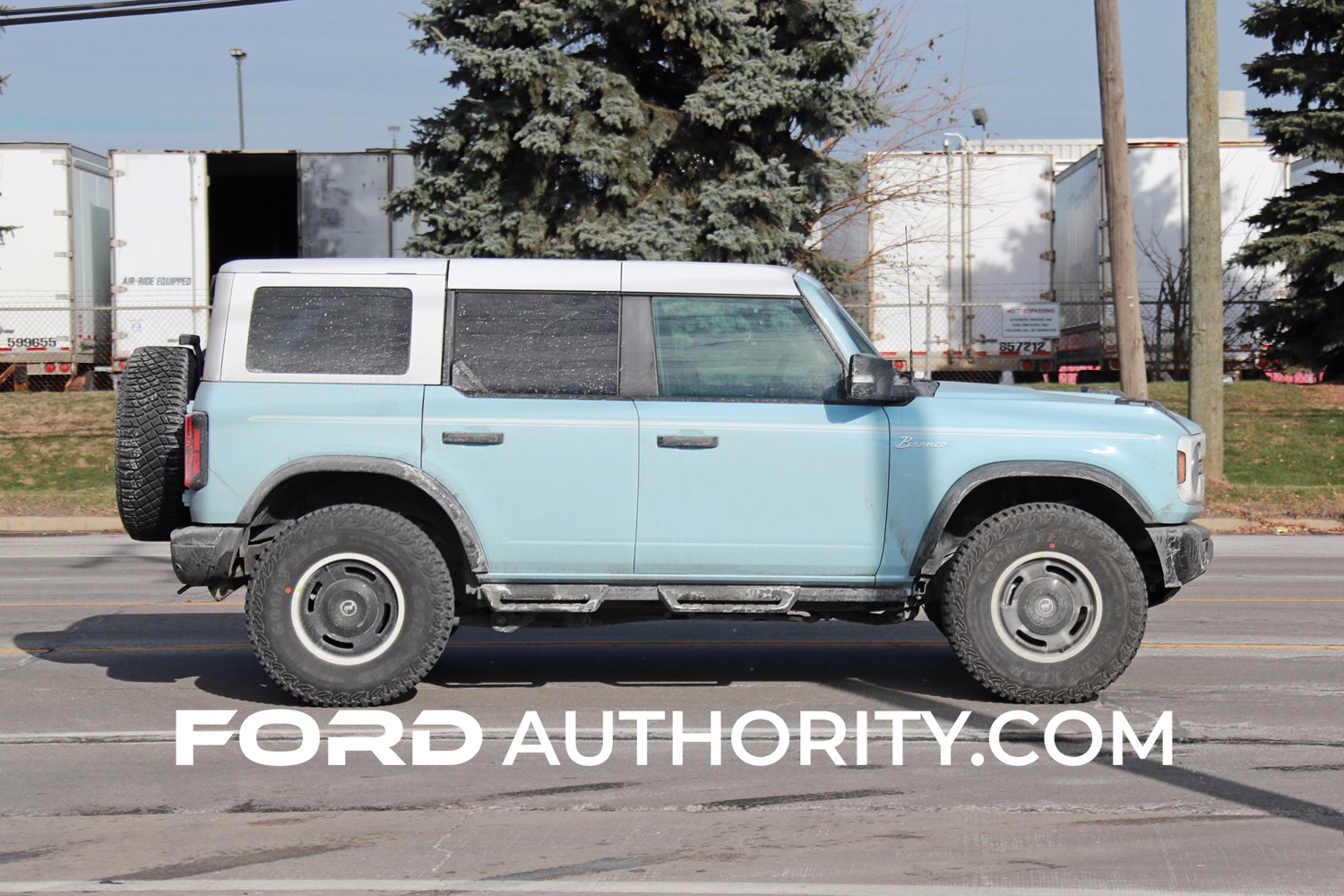 2023 Ford Bronco Heritage Limited Edition Four Door Robins Egg Blue Cw Black Wheels Real World Photos Exterior 005 Side 