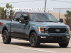 2023-ford-f-150-heritage-edition-area-51-and-agate-black-real-world-photos-july-2022-exterior-001