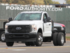 2023-ford-f-350-super-duty-chassis-cab-dually-dual-rear-wheel-oxford-white-first-real-world-photos-exterior-002