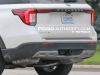 2024-ford-explorer-activ-white-first-photos-no-camouflage-july-2023-exterior-009
