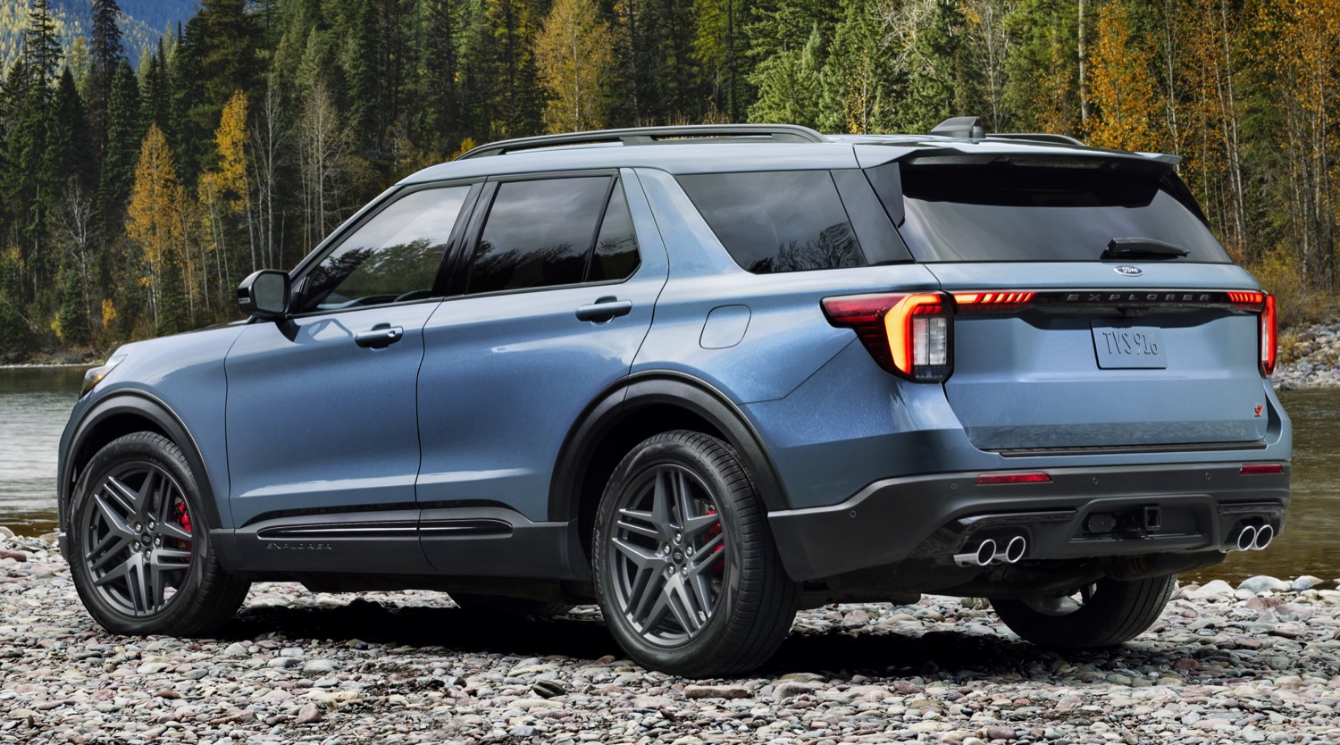 2025 Ford Explorer Debuts With New Tech, Redesigned Interior