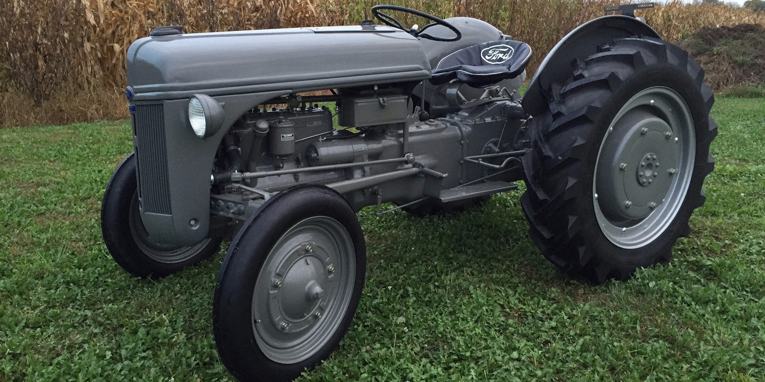 Restored 1944 Ford 2N Tractor Fails To Sell | Ford Authority