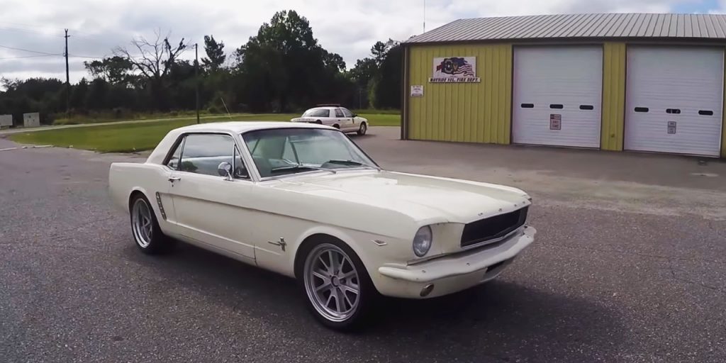 Watch: Detroit Speed 1965 Ford Mustang | Ford Authority