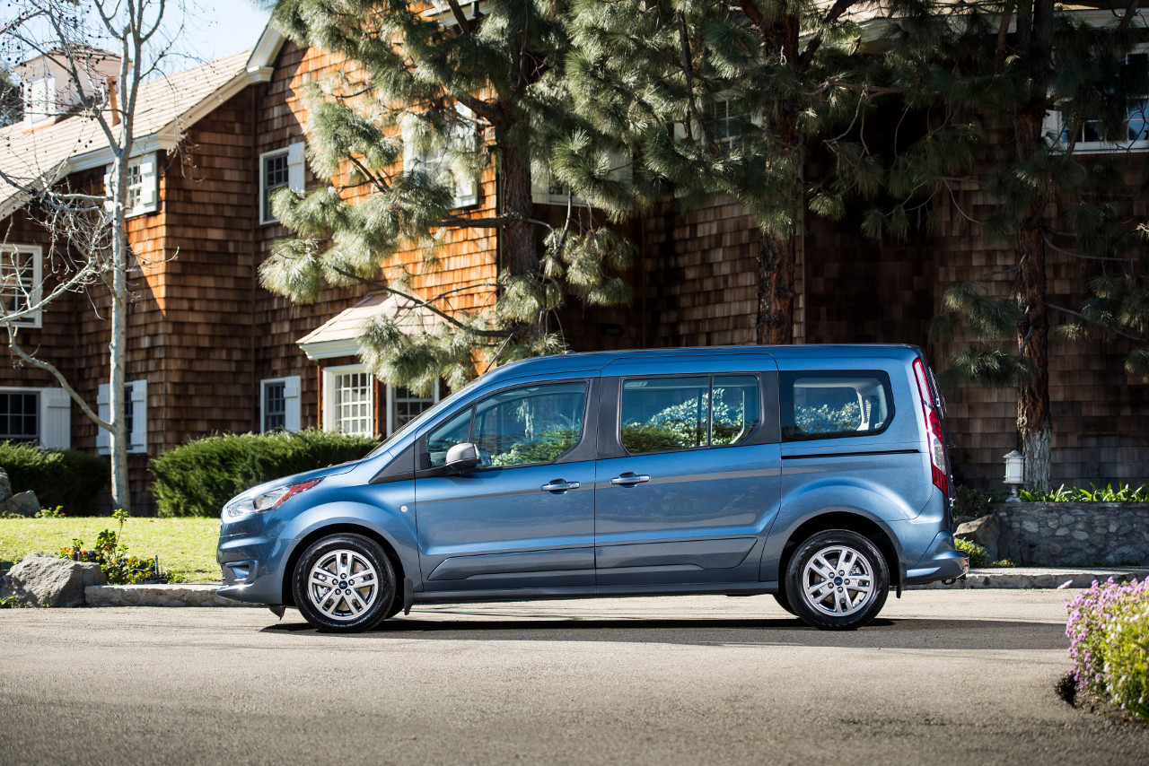 Ford Transit Connect Discount Takes $2,000 Off Price In August 2021