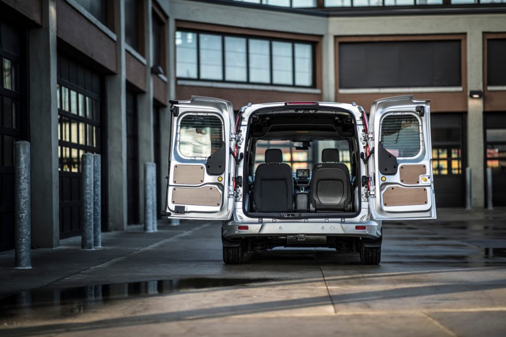 2019 Ford Transit Connect Cargo Van 003