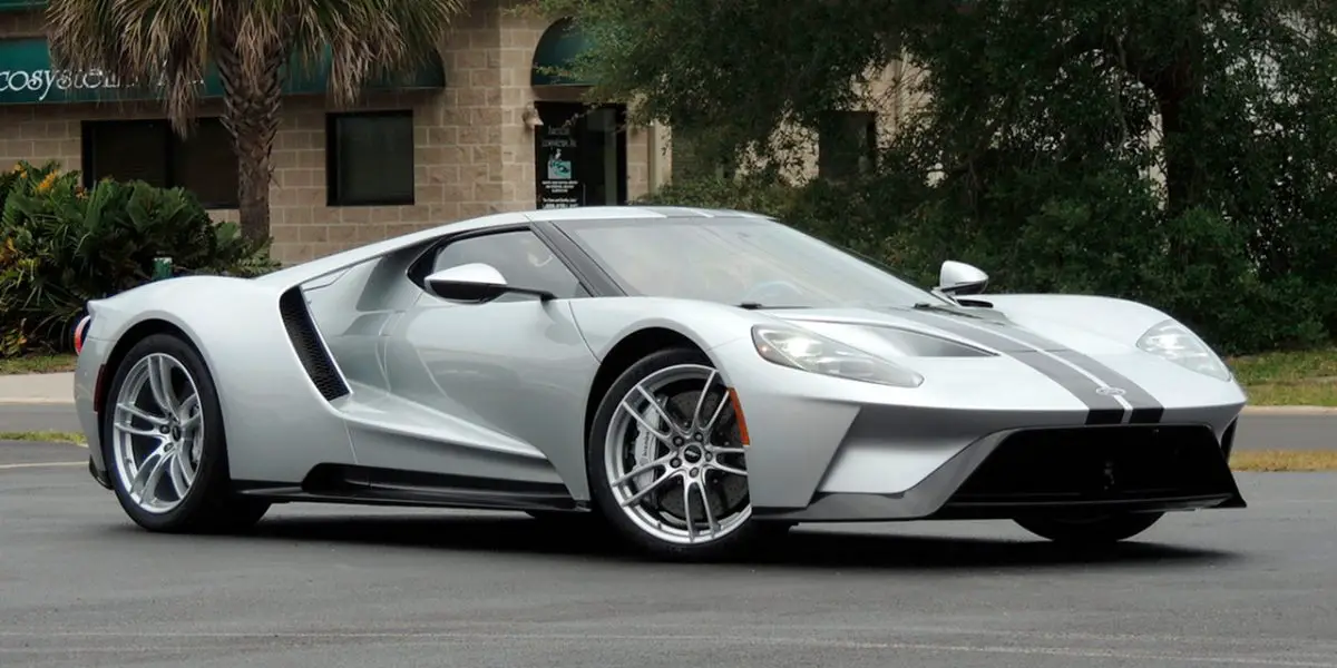 2017 Ford Gt Nets $1.65 Million At Auction 