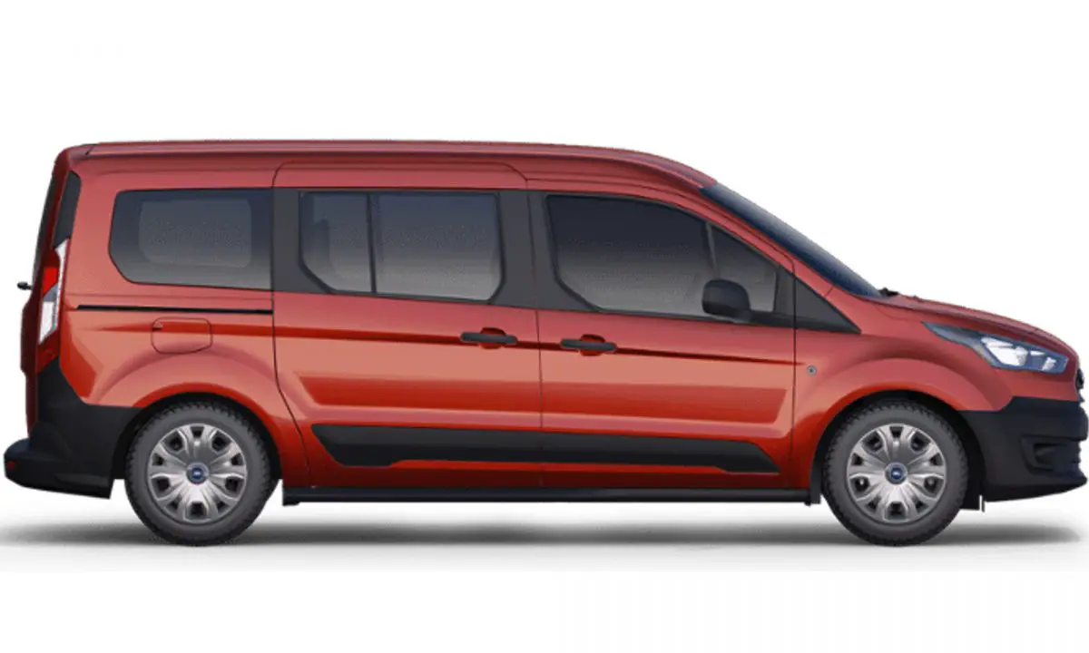 2019 Ford Transit Connect In New Kapoor Red Color: First Look