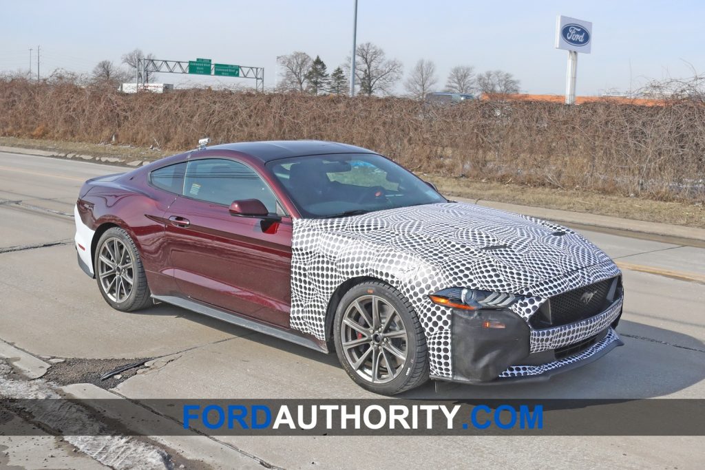 A mule believed to be that of the hybrid AWD hybrid version of the next-generation Ford Mustang S650