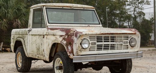 1966 Ford Bronco U13 Roadster Is Perfectly Restored