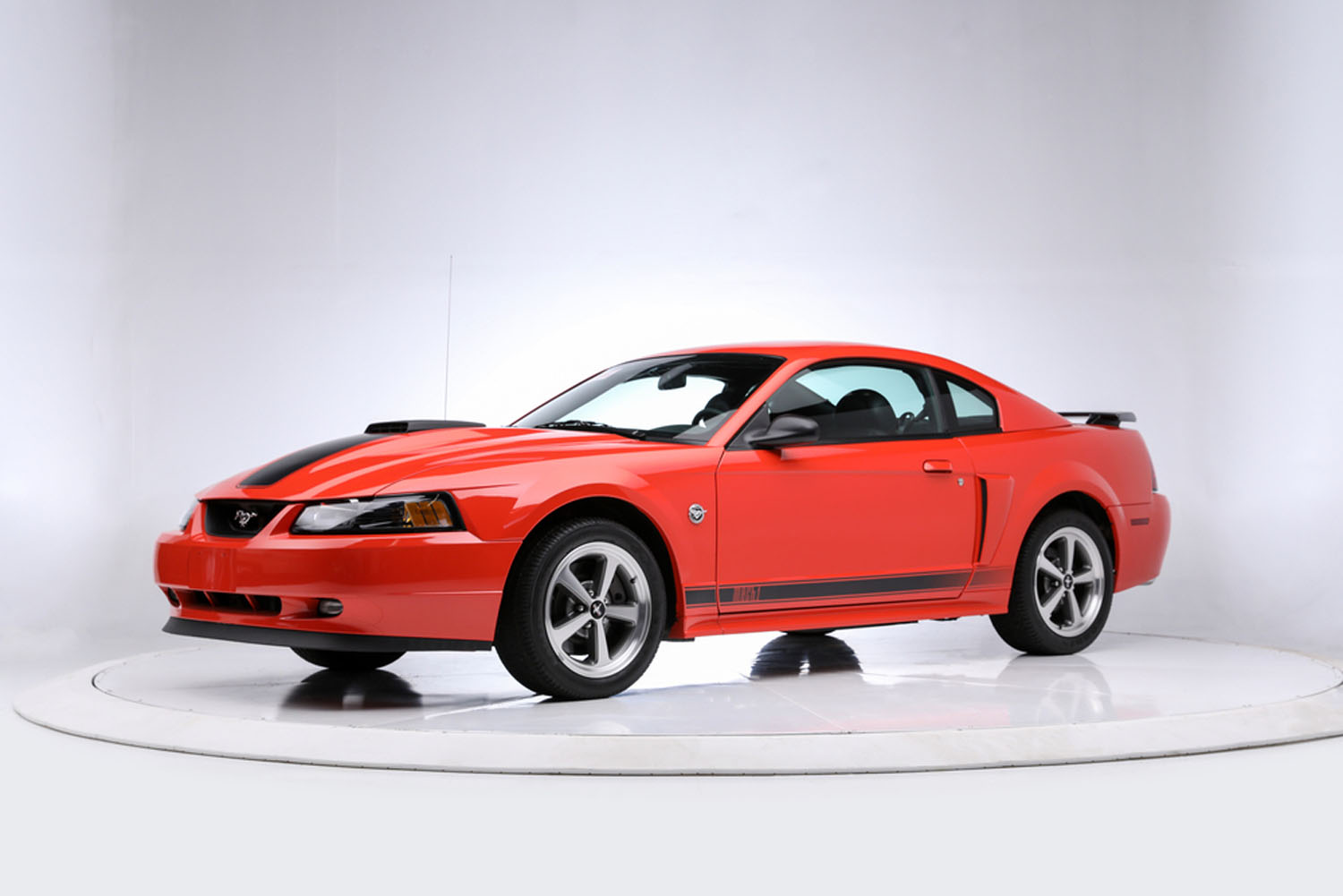 04 Ford Mustang Mach 1 Has Only 3 225 Miles
