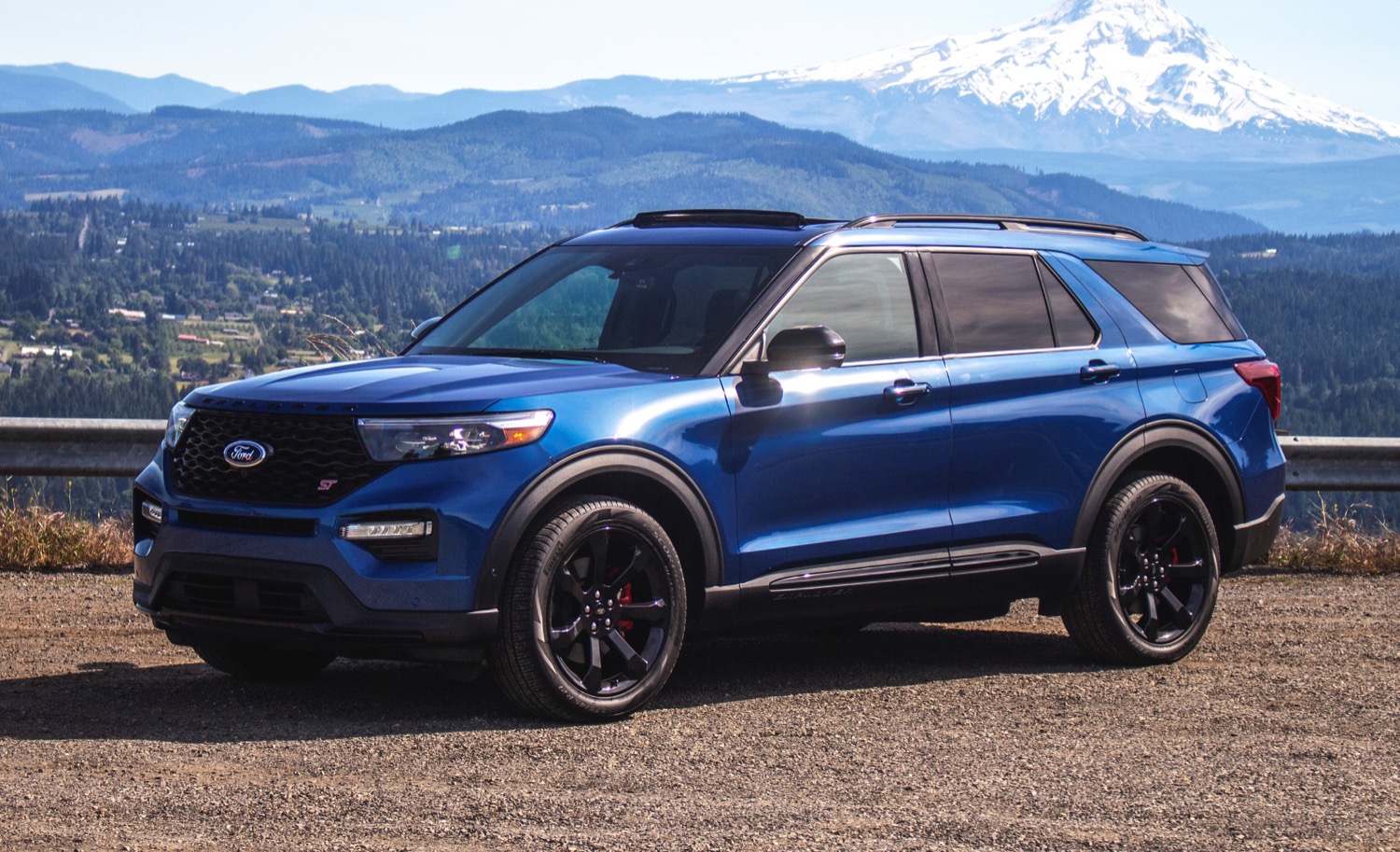 21 Ford Explorer St Removes Roof Rails From Standard Features List