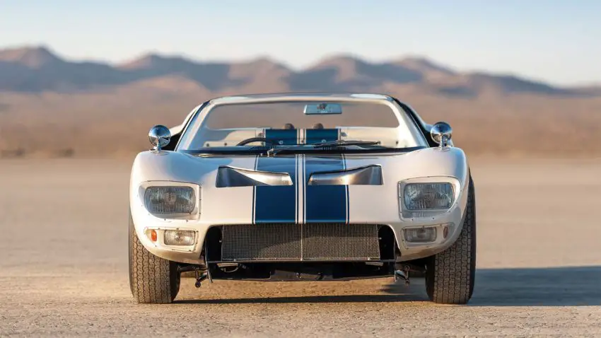 1965 Ford GT40 Roadster Prototype