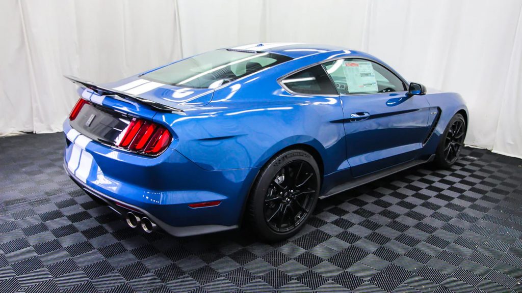 2019 Shelby GT350 Is Brand New And $5,400 Off MSRP