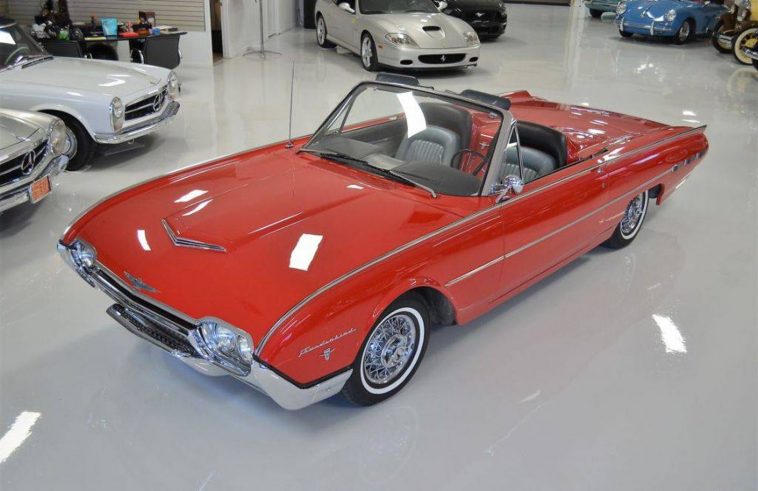 1962 ford thunderbird roadster is a beauty