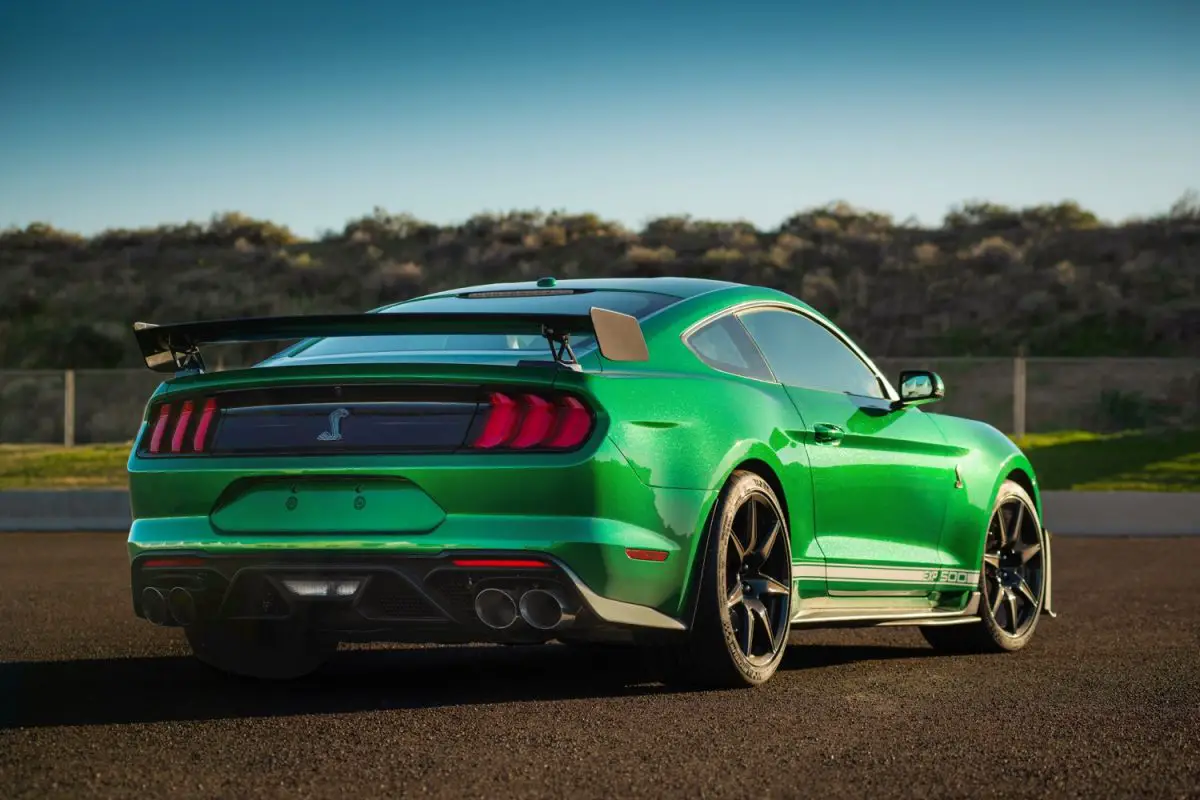 Here's How Much It Costs To Replace A GT500 Carbon Fiber Wheel