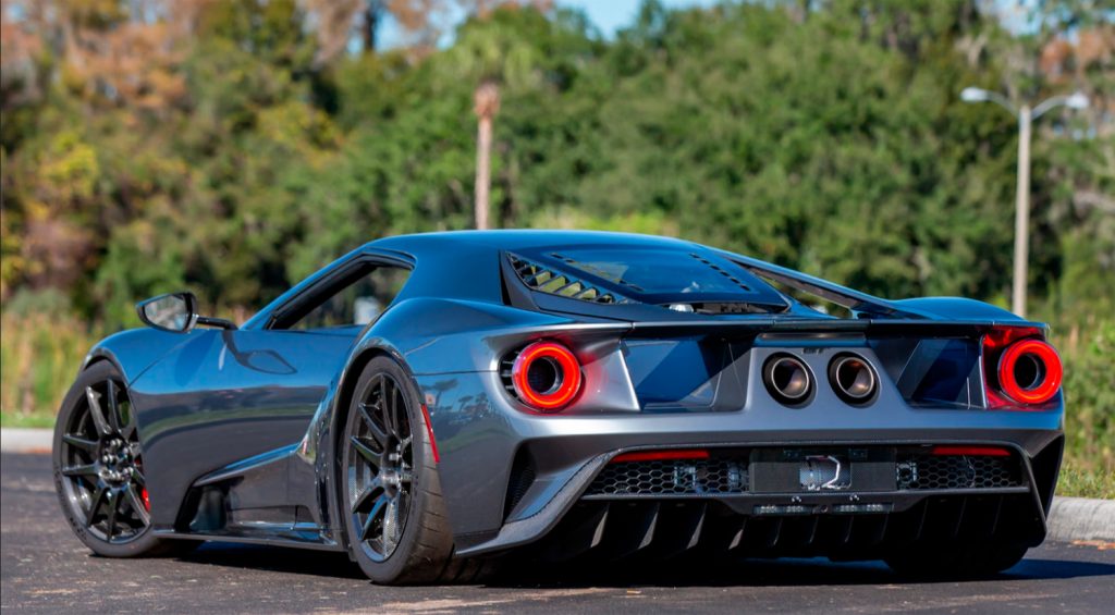 Multimatic Ford GT