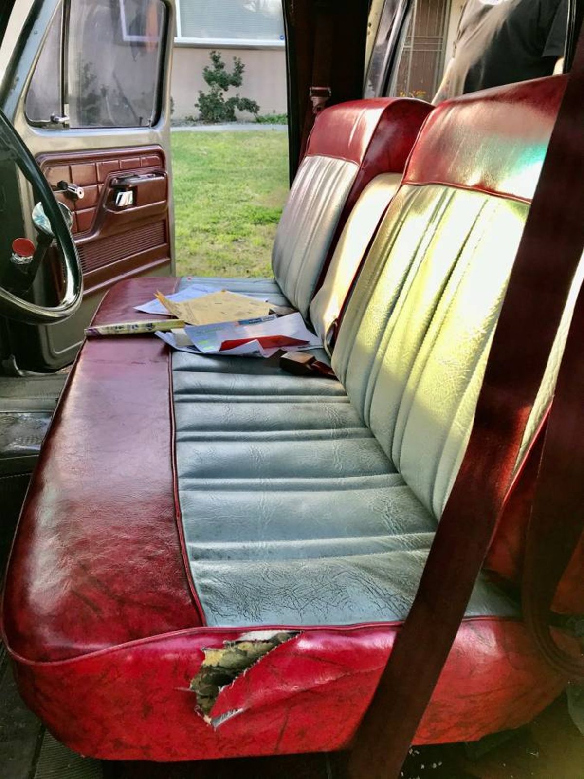 Rare 1975 Ford B100 Turns Up On Craigslist