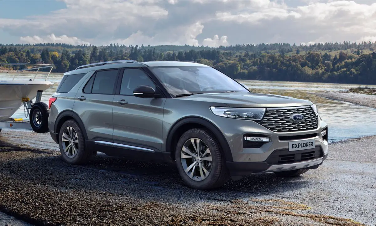 The 2020 Ford Explorer Looks Surprisingly Good As A Sedan