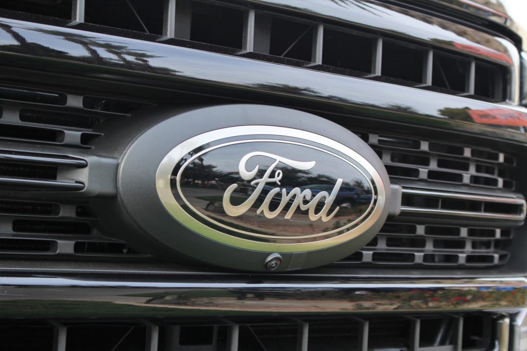 The 2020 Ford F-250 Super Duty Lariat Sport Package introduced the first black Ford oval