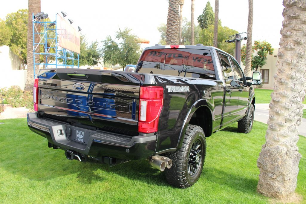 2020 Ford F-250 Super Duty Lariat with Sport and Tremor Packages