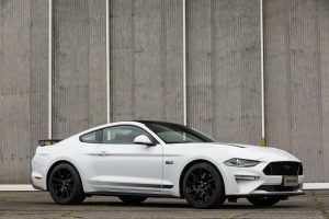 2020 Ford Mustang GT 5.0 - Fastback Coupe - Black Shadow Edition