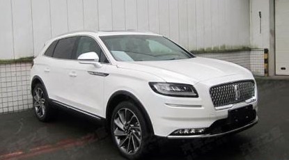 Revised front fascia for a potential 2021 Lincoln Nautilus