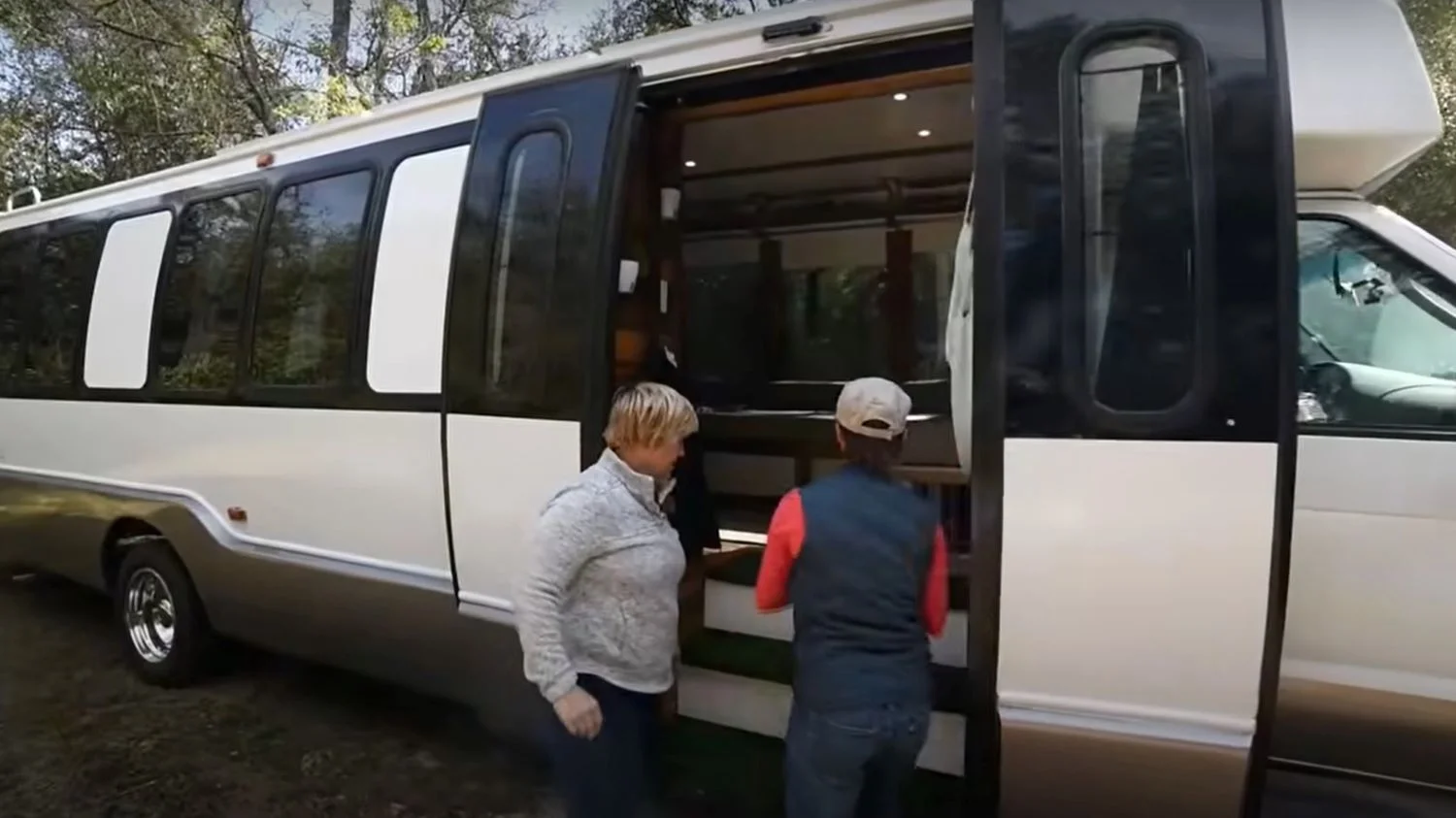 Ford E Series Shuttle Bus Converted To Luxurious Camper Video