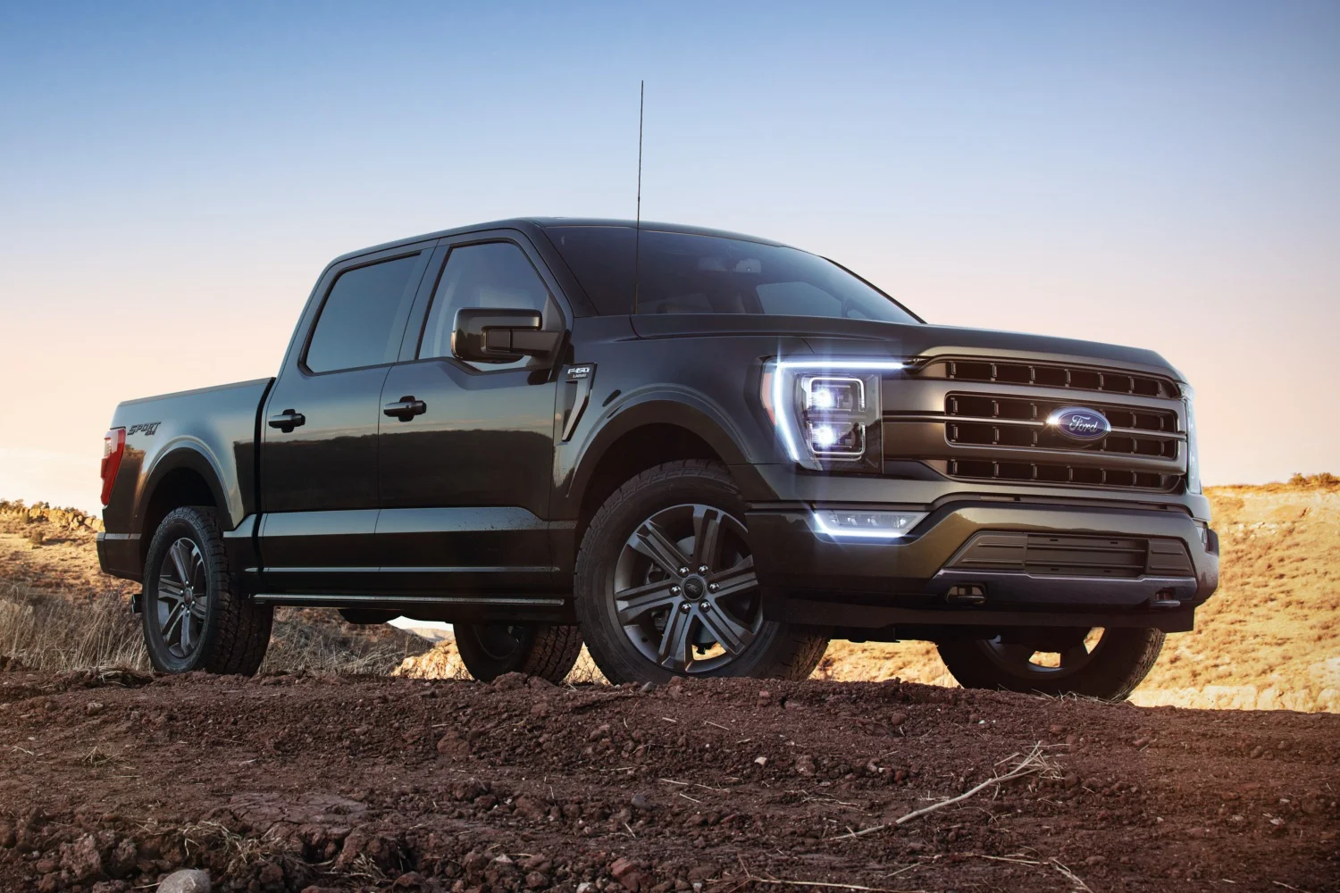 2021 ford f-150 - lariat - exterior - 020 - sport - front