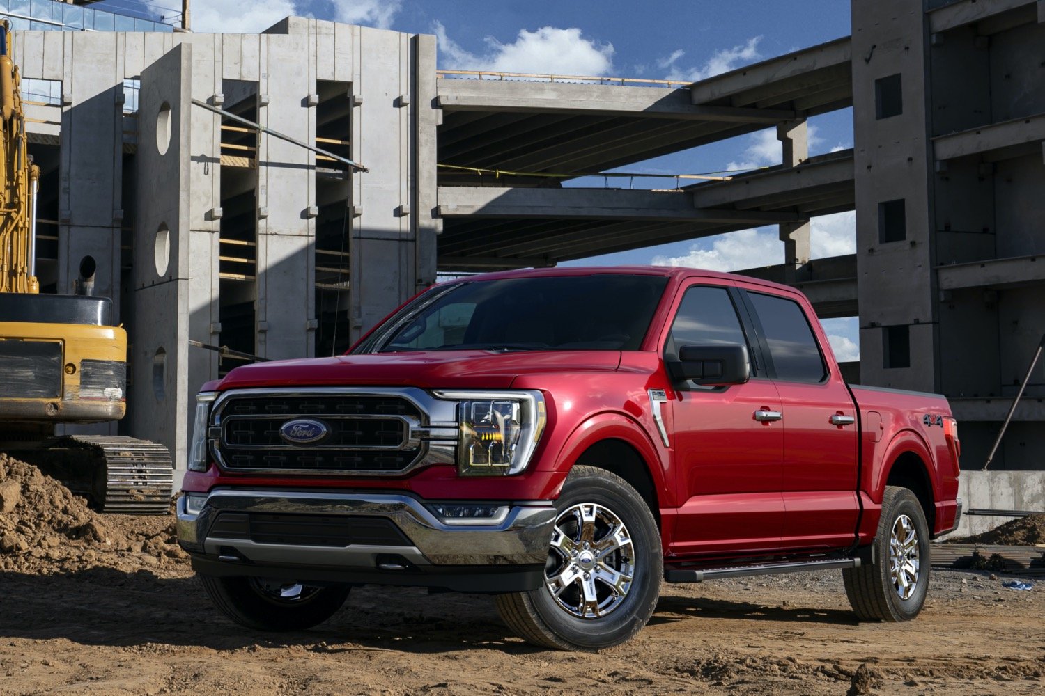 2021 ford f150  xlt  exterior  007  front three