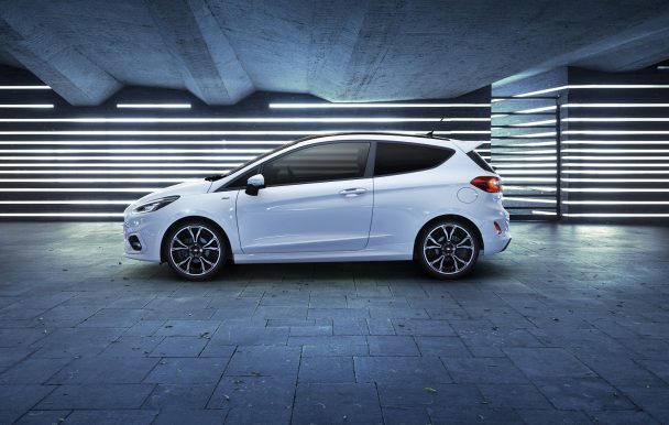 ford puma dimensions compared to fiesta