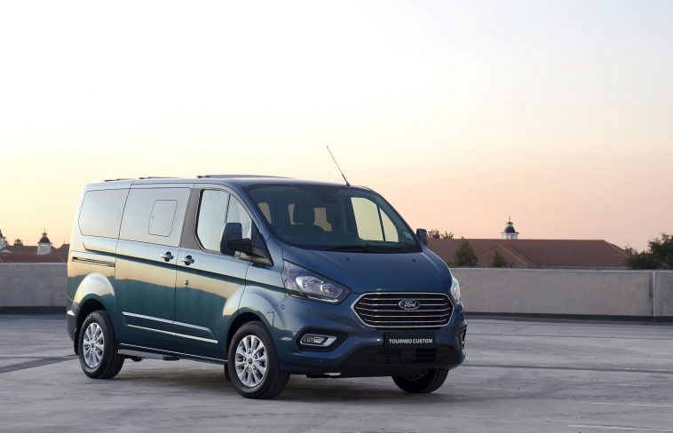 new ford transit custom 2020