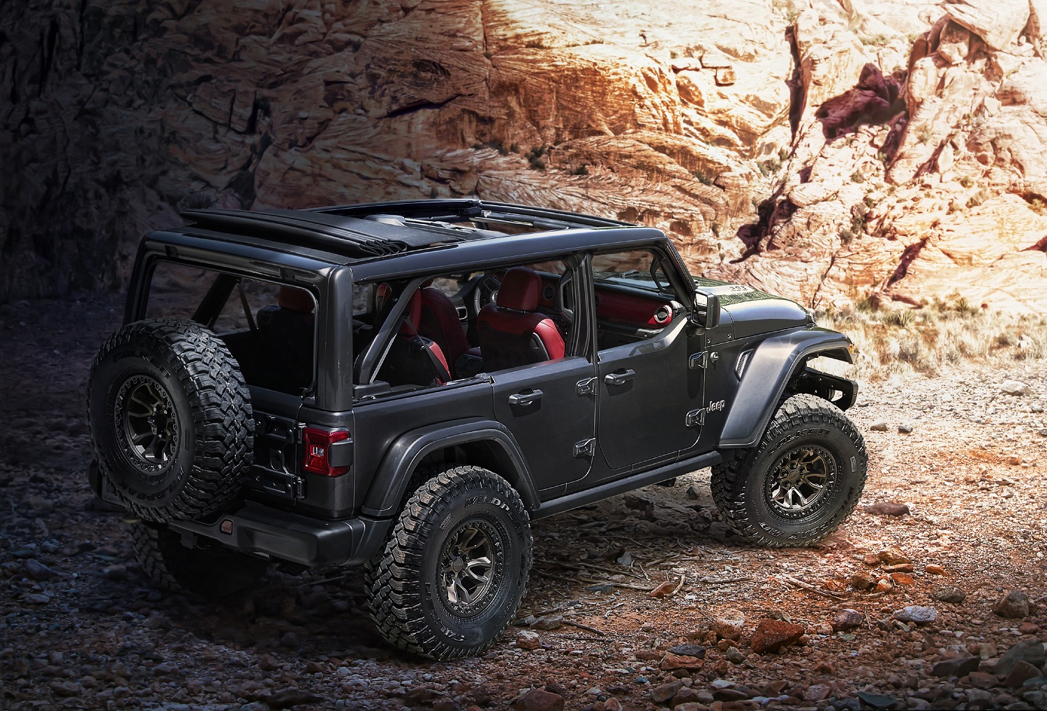 Jeep Wrangler Rubicon 392 Is Coming To Battle 2021 Ford Bronco: Video