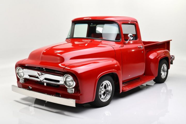 Custom 1956 Ford F-100 Looks Like A Polished Piece Of Jewelry: Video