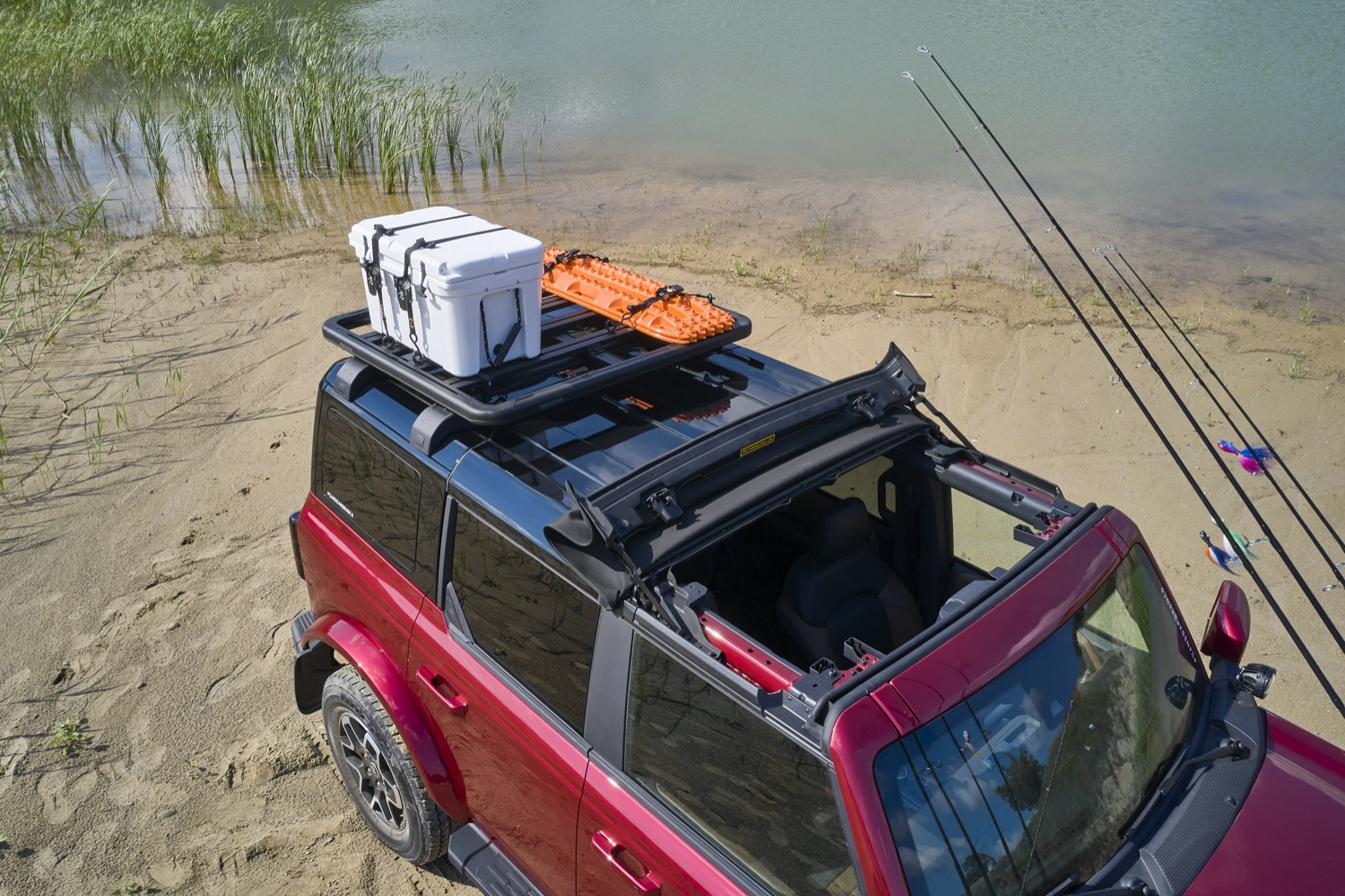 2021 Ford Bronco Fishing Guide Concept Is All About The Catch 2021 Ford Bronco Soft Top Roof Rack